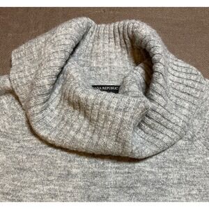 Banana Republic Gray Marl Cowl Neck Sweater Long Sleeve Size S